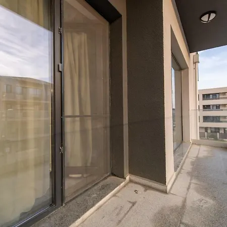 Awesome With Balcony, Near The Beach Apartament Năvodari