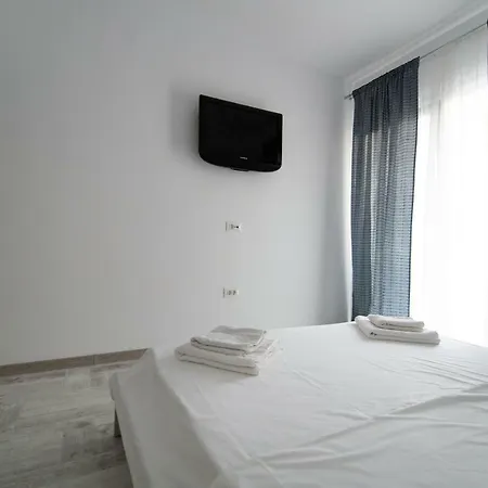 Awesome With Balcony, Near The Beach Năvodari